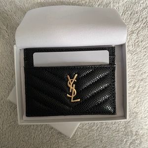 Women’s Card Holder